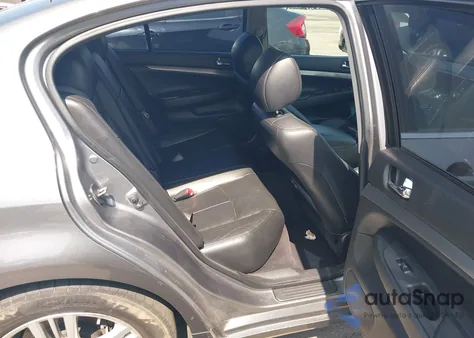 2011 Infiniti G37 Journey z USA, uszkodzony, nr VIN JN1CV6AP1BM503595